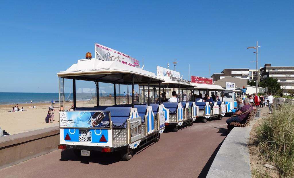Courseulla Apartment Courseulles-sur-Mer