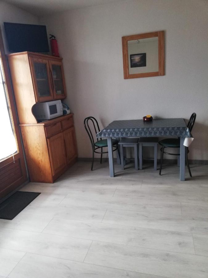 Courseulla Apartment *