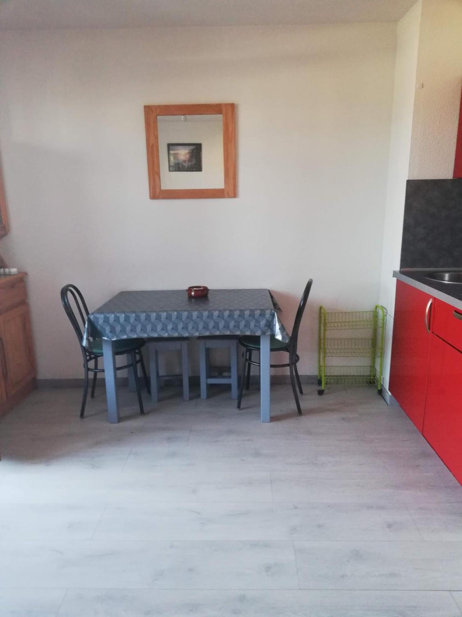 Courseulla Apartment *